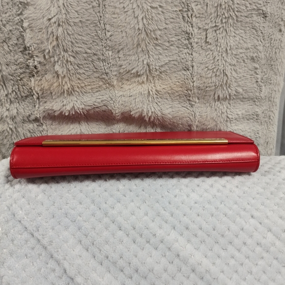 Saint Laurent Lutetia Flap clutch in red calfskin - Picture 5 of 10